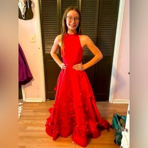 Red formal gown 00